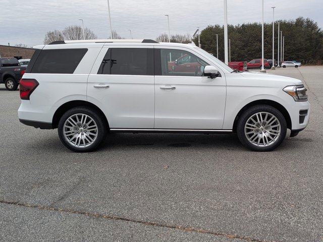 Certified 2023 Ford Expedition Limited image 3