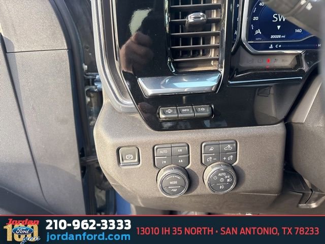 Used 2025 Chevrolet Silverado 2500 High Country w/ High Country Premium Package image 26