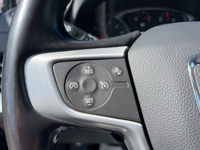 Used 2020 GMC Terrain SLE w/ Driver Convenience Package image 9