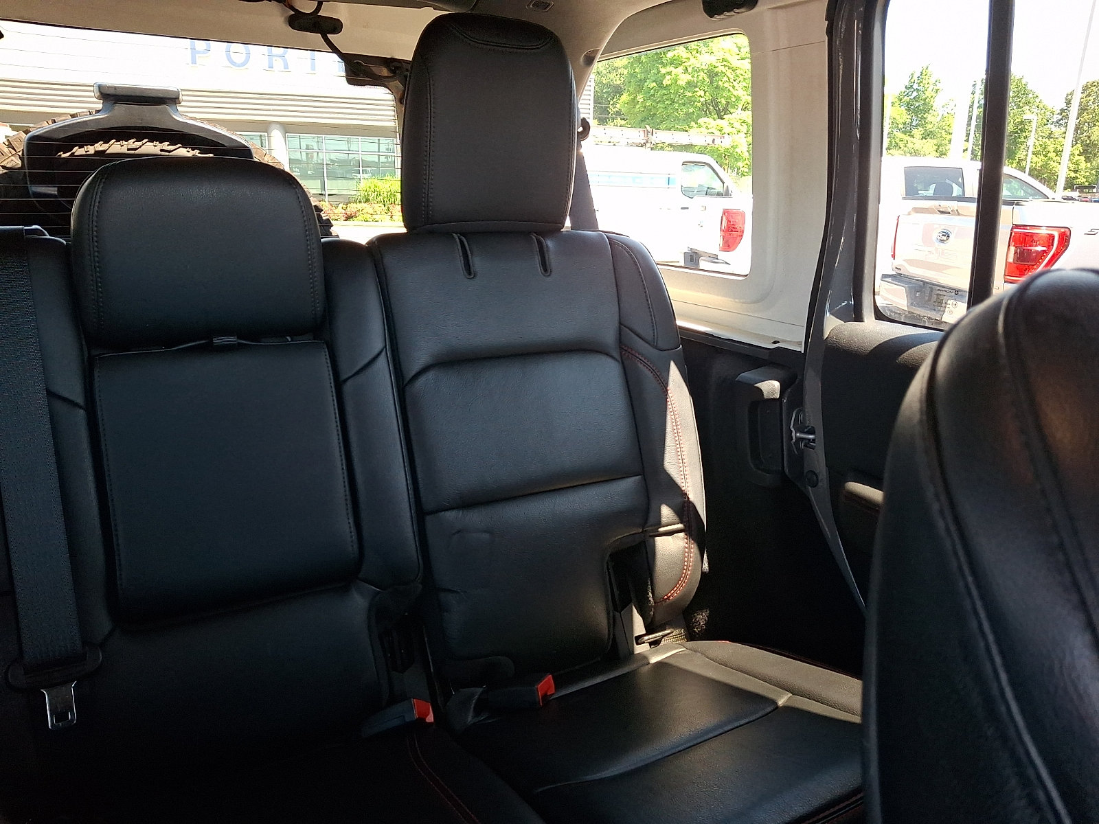 Used 2020 Jeep Wrangler Unlimited Rubicon AWD/4WD image 19