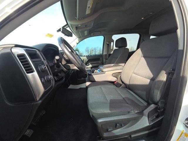 Used 2018 Chevrolet Silverado 1500 LT w/ All Star Edition image 21