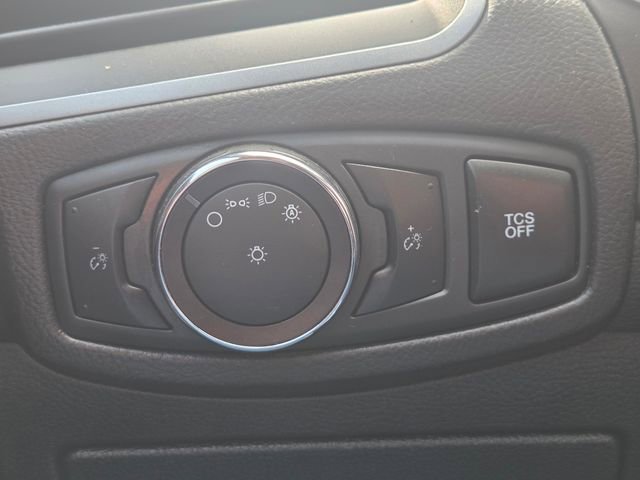Certified 2019 Ford Edge SE FWD image 28