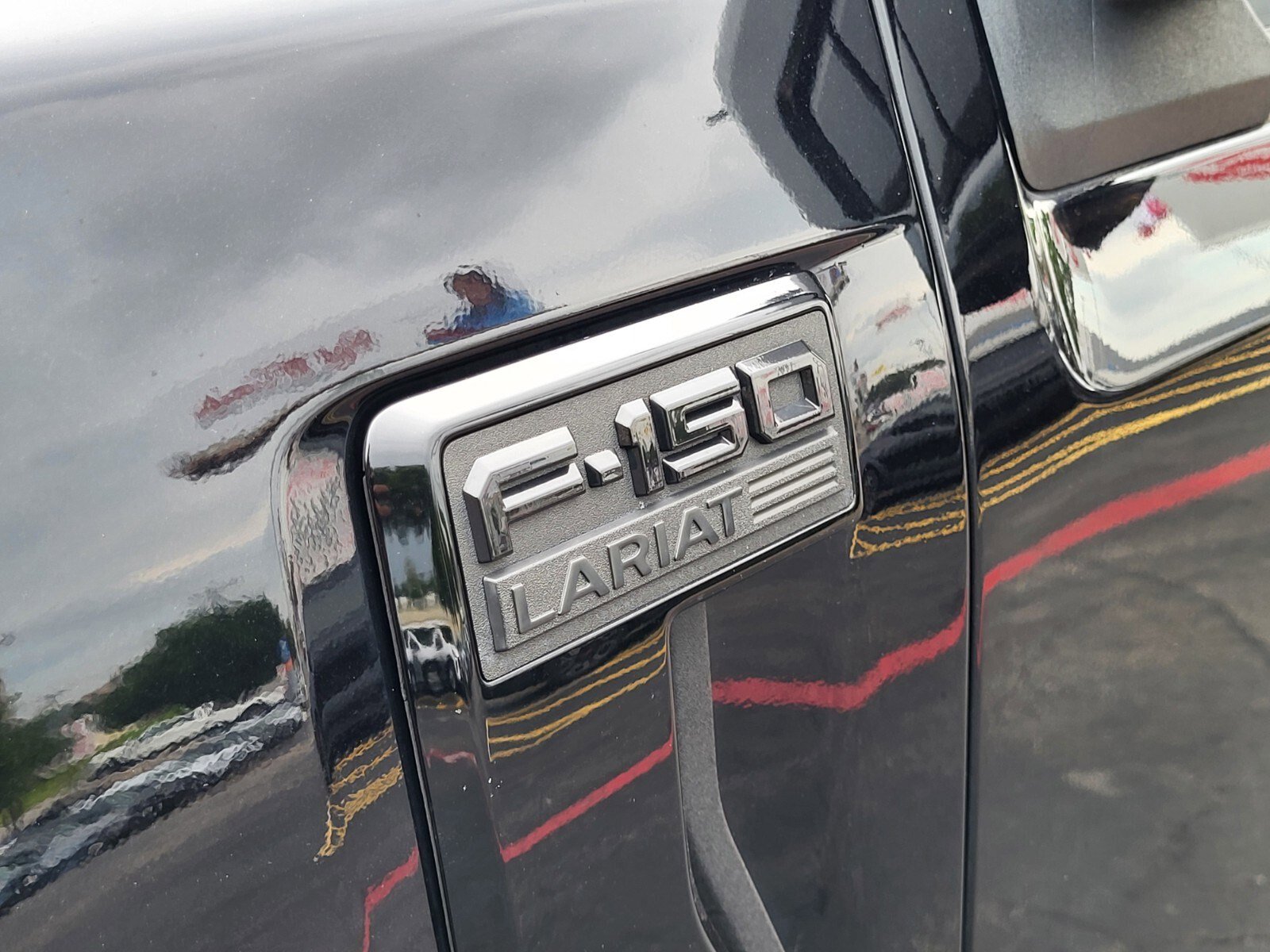 Certified 2022 Ford F150 Lariat w/ Equipment Group 502A High AWD/4WD image 11