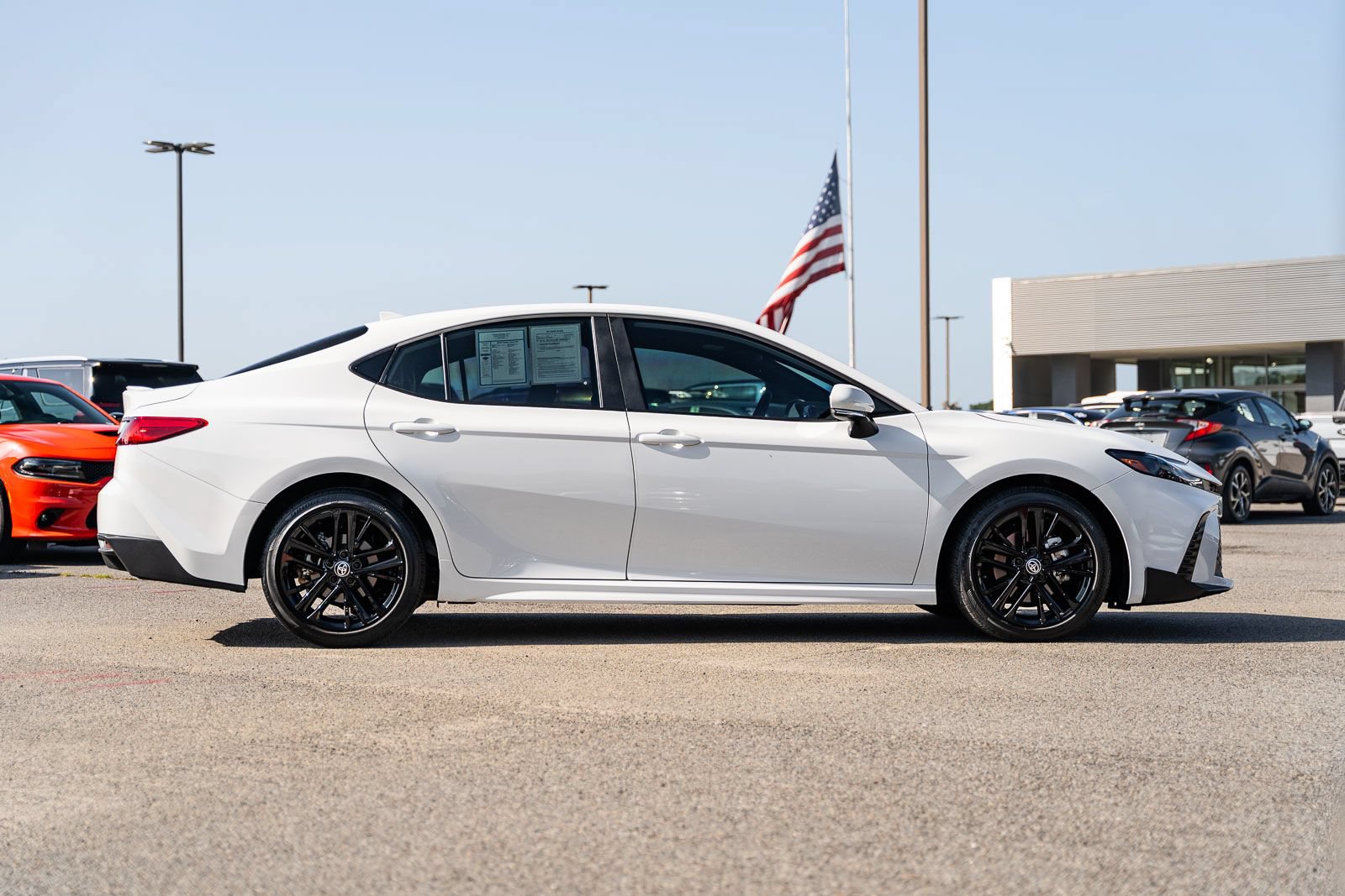 Used 2026 Toyota Camry SE FWD image 8