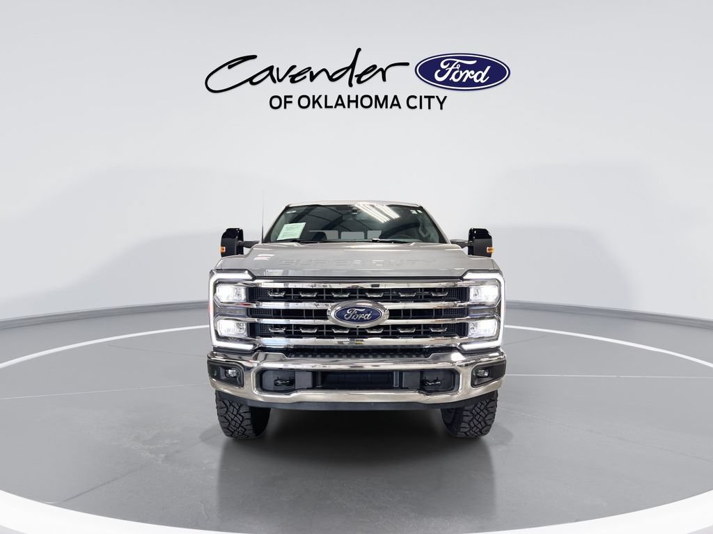 Certified 2025 Ford F250 Lariat w/ Tremor Off-Road Package AWD/4WD image 3