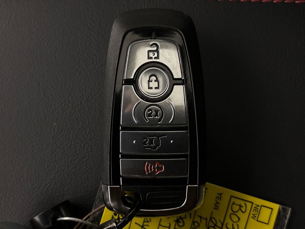 Certified 2025 Ford Explorer ST image 33