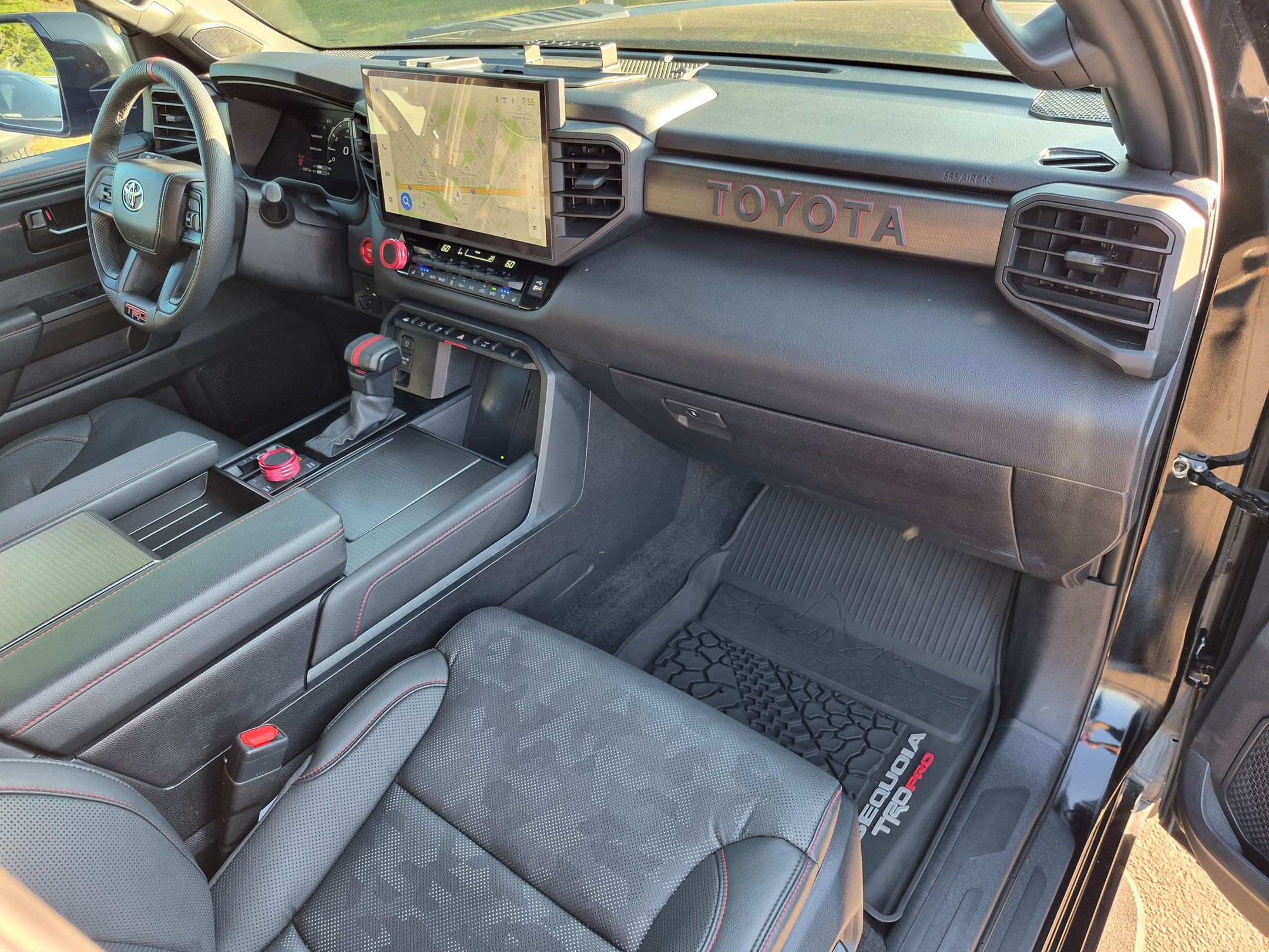 Used 2025 Toyota Sequoia TRD Pro AWD/4WD image 36