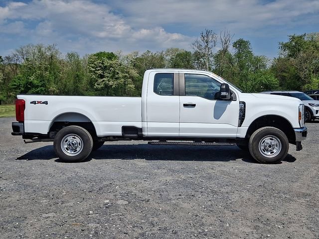 Certified 2025 Ford F250 XL w/ XL Chrome Package AWD/4WD image 5