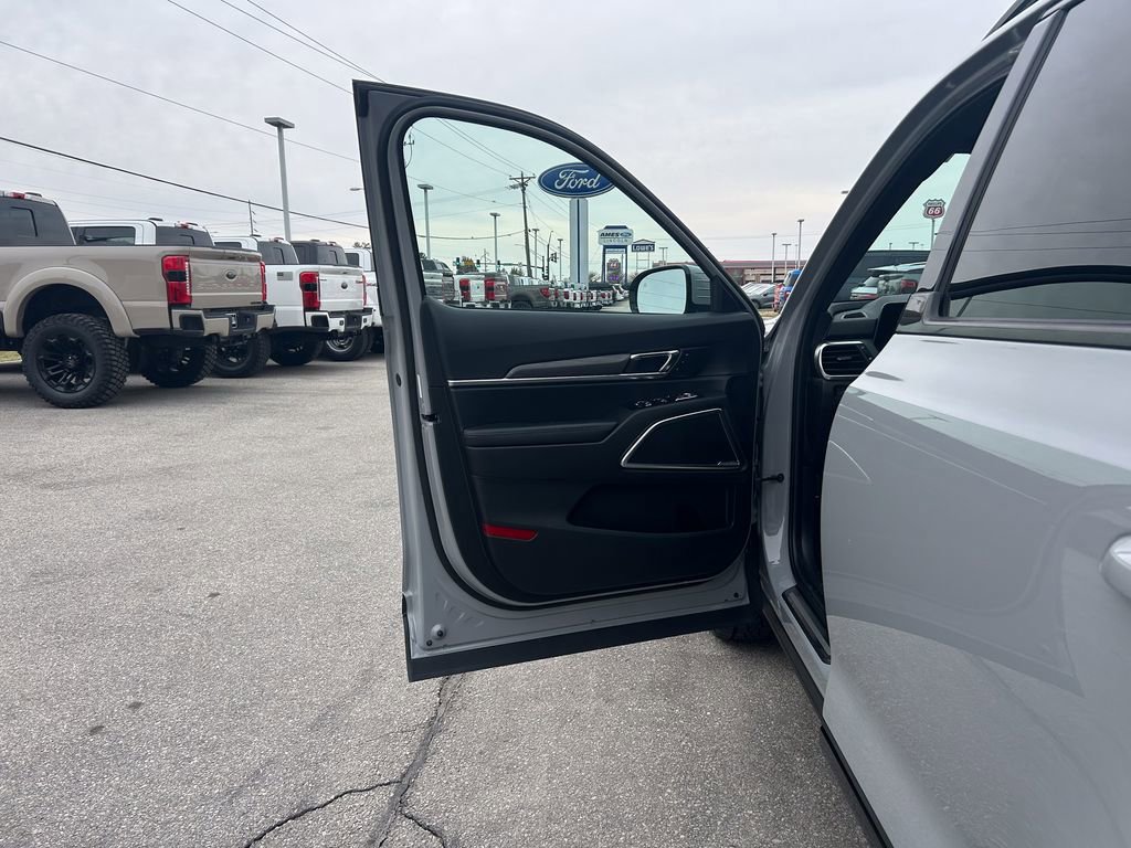 Used 2024 Kia Telluride SX Prestige X-Pro image 12