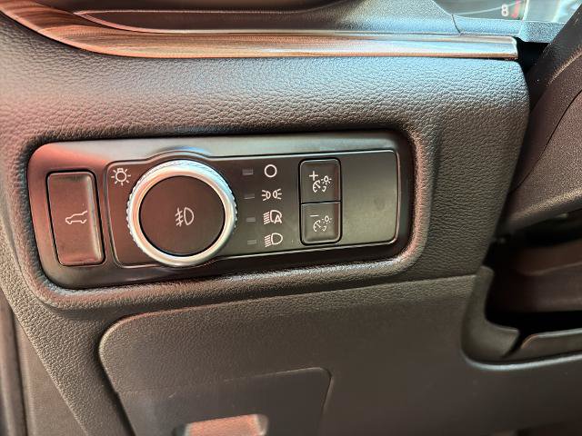 Certified 2023 Ford Explorer Limited AWD/4WD image 19