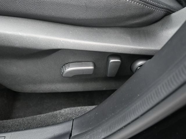 Used 2024 Subaru Forester Premium AWD/4WD image 17