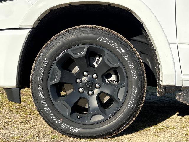 Used 2025 RAM 1500 Big Horn AWD/4WD image 7