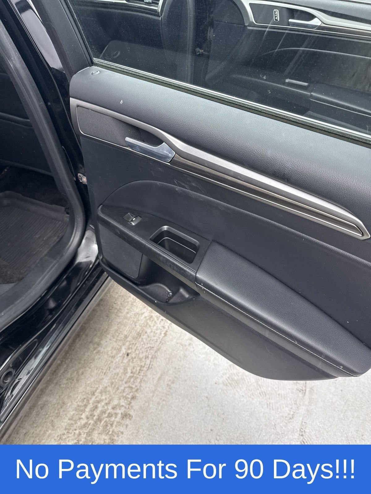 Certified 2018 Ford Fusion SE w/ Fusion SE Technology Package image 35