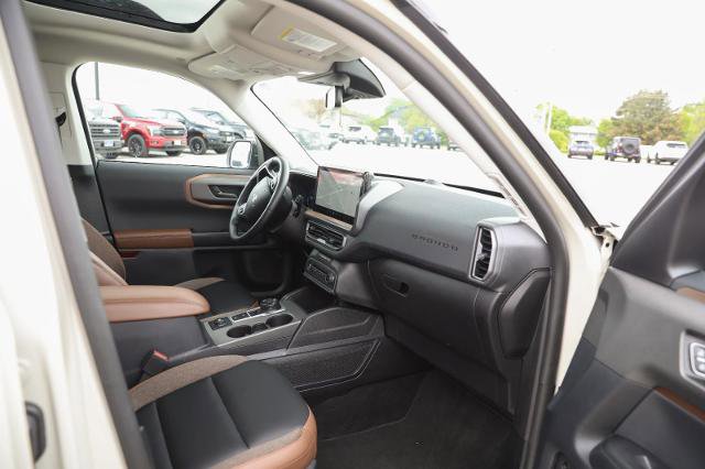 Certified 2025 Ford Bronco Sport Outer Banks w/ Outer Banks Tech Package+ AWD/4WD image 27