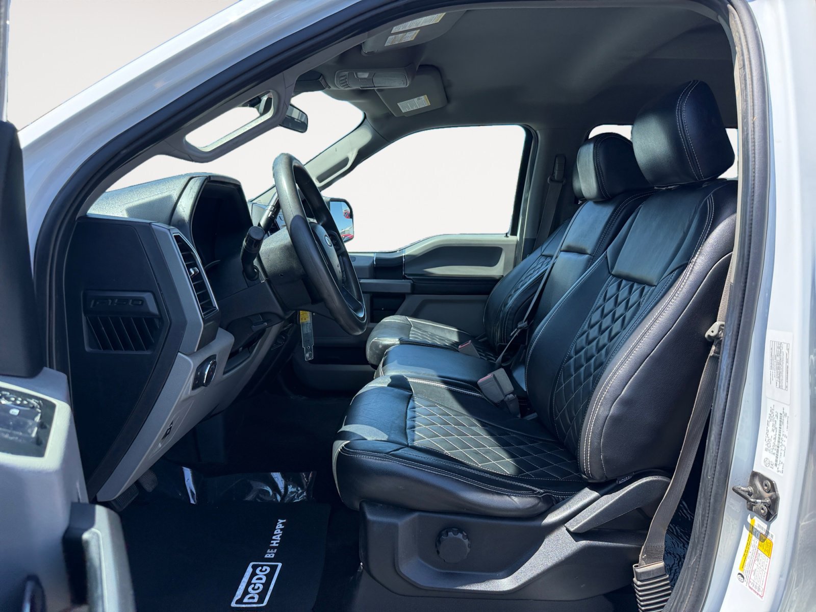 Certified 2019 Ford F150 XLT w/ Trailer Tow Package AWD/4WD image 10
