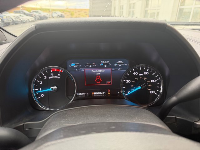 Certified 2017 Ford F350 Platinum w/ Platinum Ultimate Package image 10