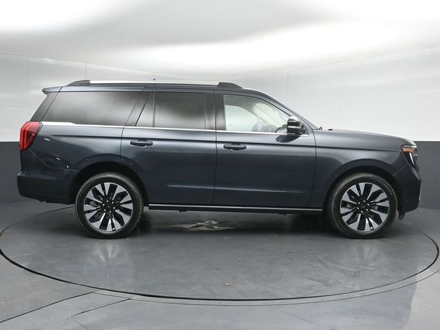 Certified 2025 Ford Expedition Platinum w/ Driver's Package AWD/4WD image 8