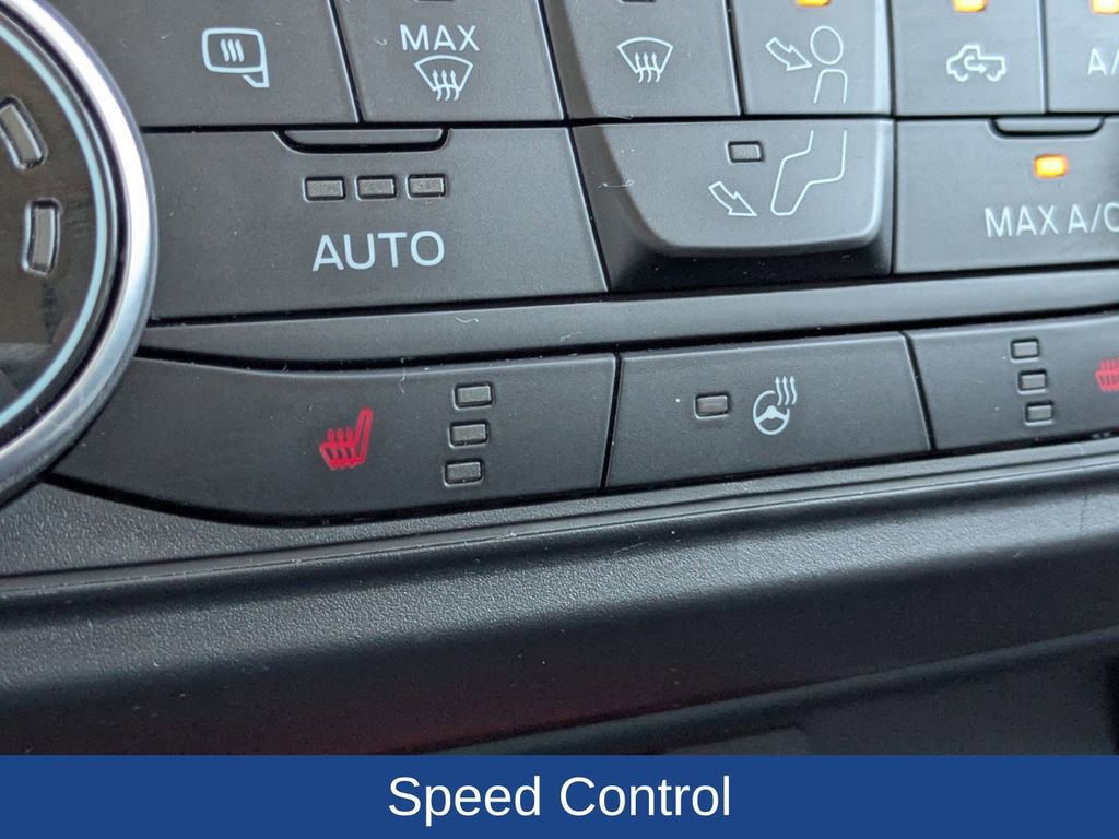 Certified 2024 Ford Maverick XLT w/ XLT Luxury Package image 25