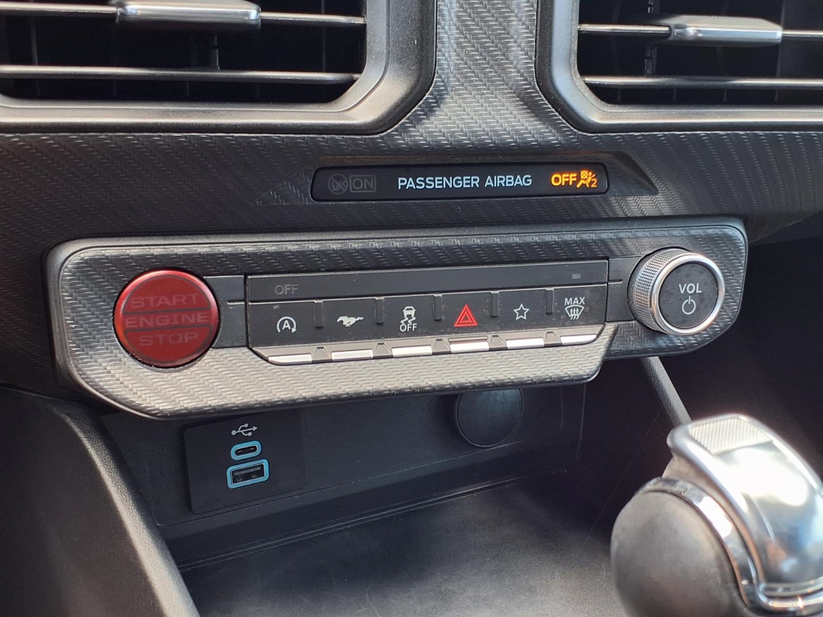 Certified 2025 Ford Mustang Coupe RWD image 18
