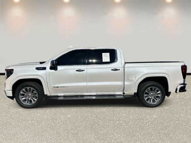 Used 2024 GMC Sierra 1500 Denali AWD/4WD image 8