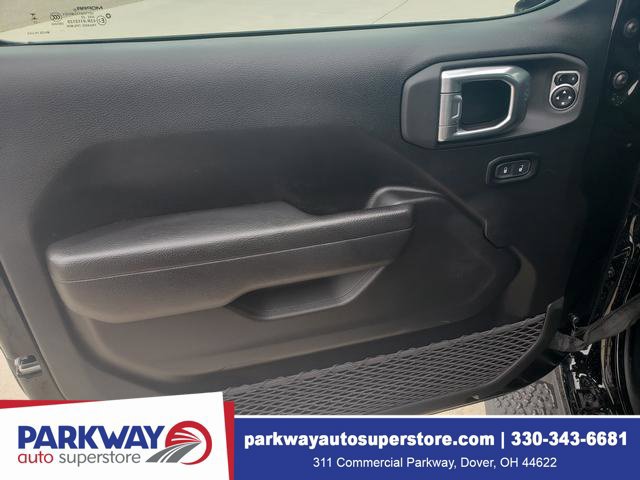 Used 2024 Jeep Wrangler Unlimited Sport AWD/4WD image 14