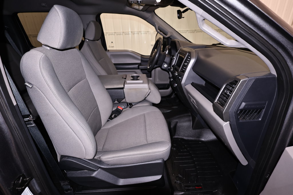 Certified 2022 Ford F350 XL w/ STX Appearance Package AWD/4WD image 19