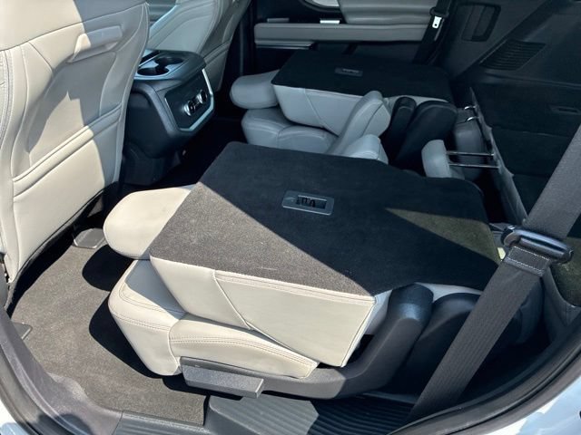 Certified 2025 Ford Expedition Active AWD/4WD image 78
