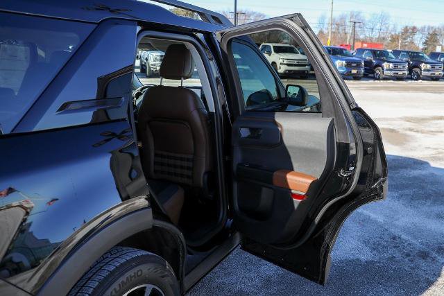 Certified 2023 Ford Bronco Sport Outer Banks w/ Tech Package image 33