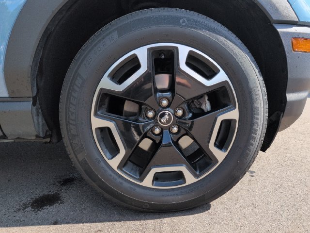 Certified 2022 Ford Bronco Sport Outer Banks AWD/4WD image 13
