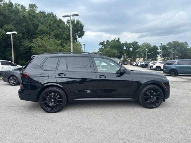 Used 2025 BMW X7 M60i AWD/4WD image 8