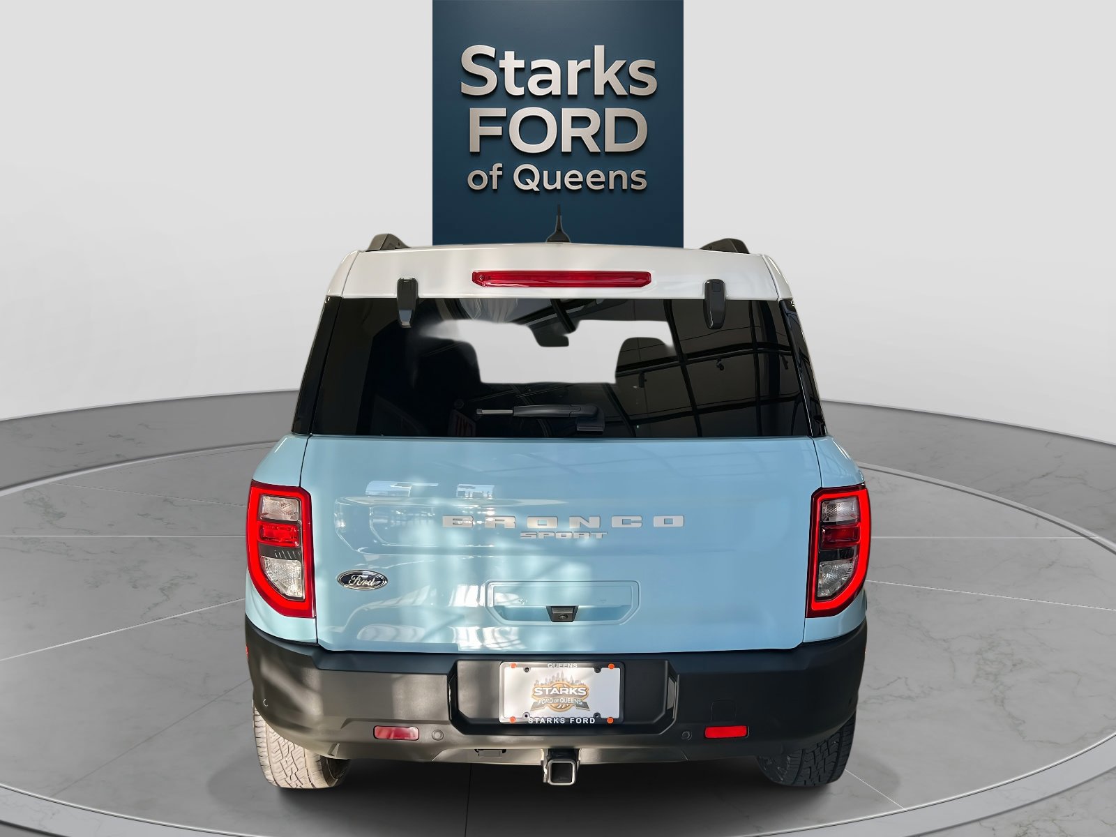 Certified 2024 Ford Bronco Sport Heritage w/ Heritage Convenience Package image 3