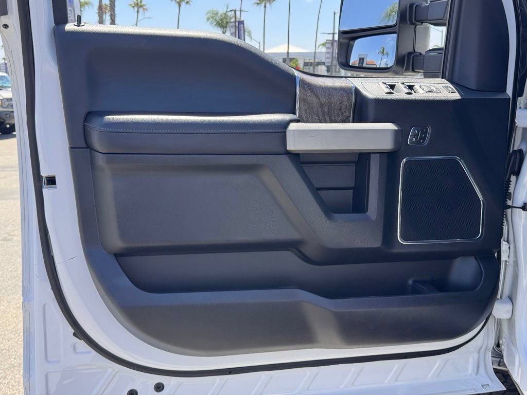 Certified 2019 Ford F250 Lariat w/ Chrome Package AWD/4WD image 15