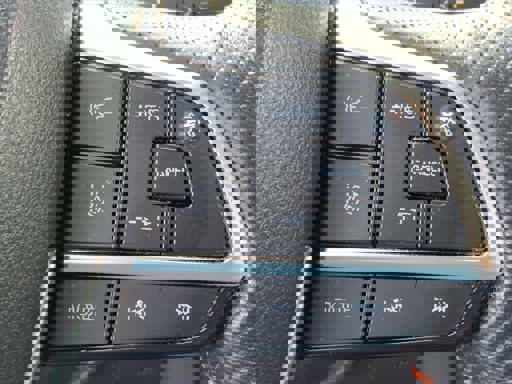 Used 2022 Toyota Sienna XSE image 24