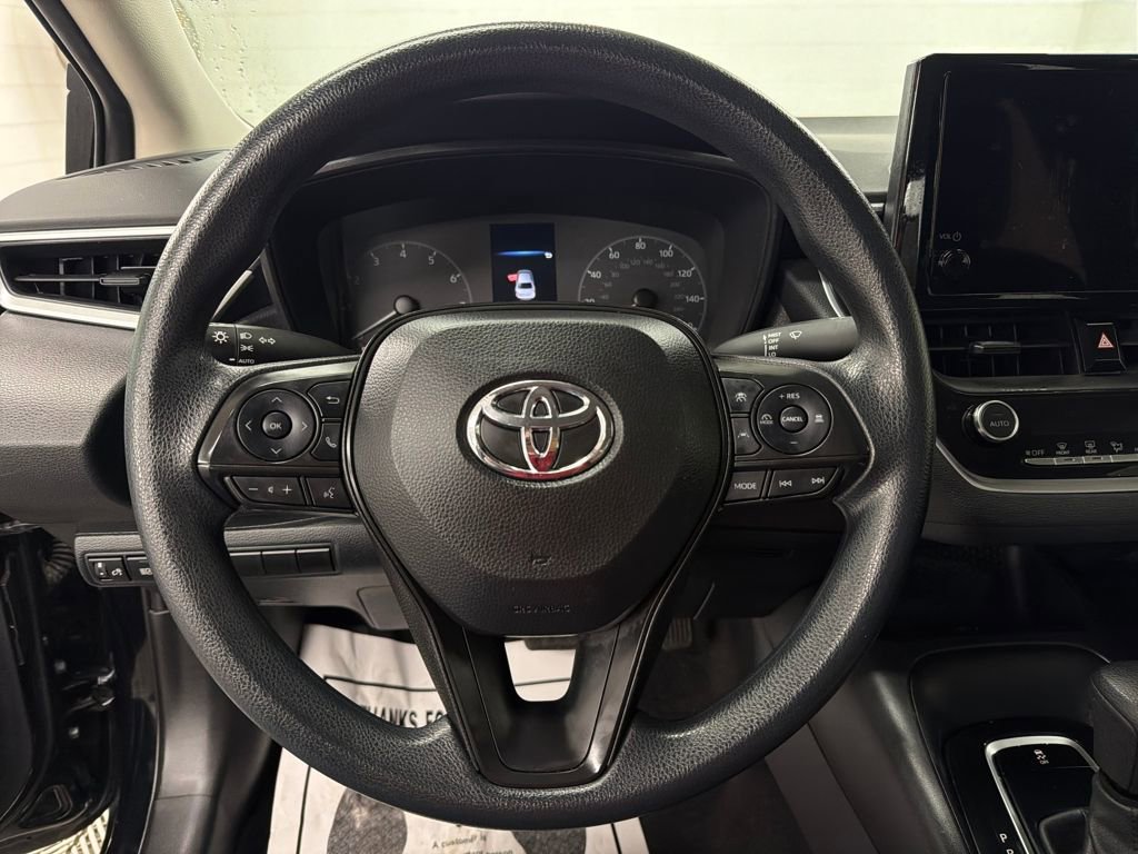Used 2024 Toyota Corolla LE image 17