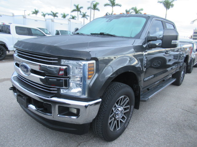 Certified 2019 Ford F250 Lariat w/ Lariat Ultimate Package AWD/4WD image 3