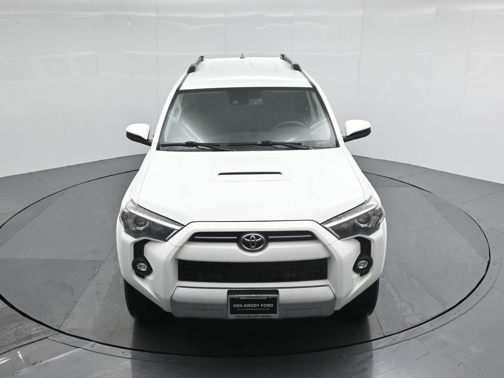 Used 2024 Toyota 4Runner TRD Off-Road image 28