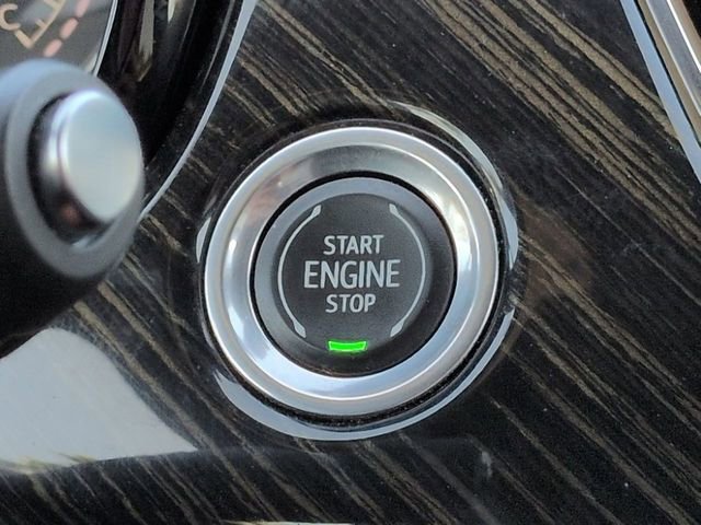 Used 2021 Cadillac XT6 Premium Luxury image 27