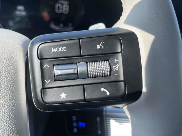 Used 2025 Hyundai Santa Fe SEL image 22