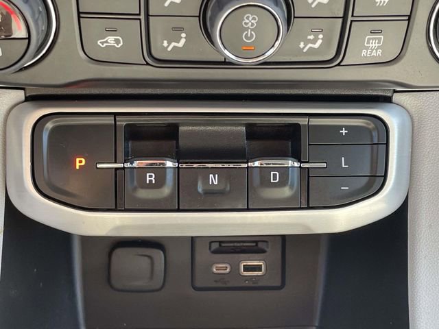 Used 2023 GMC Acadia SLT FWD image 31