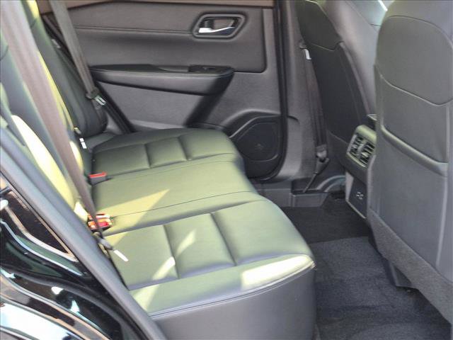 Used 2023 Nissan Rogue SL AWD/4WD image 18