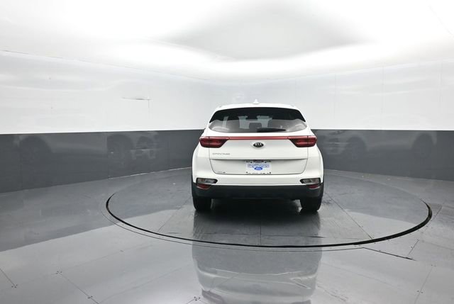 Used 2020 Kia Sportage LX image 6