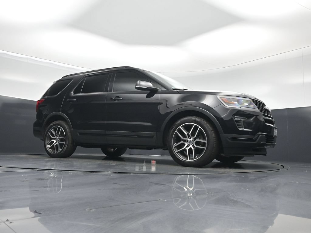 Certified 2019 Ford Explorer Sport AWD/4WD image 4
