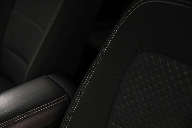 Certified 2023 Ford Escape Active AWD/4WD image 19
