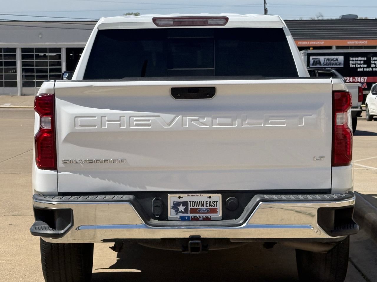 Used 2021 Chevrolet Silverado 1500 LT w/ Texas Edition Plus image 6