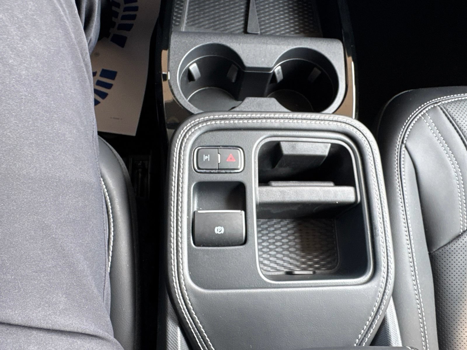 Certified 2025 Ford Mustang Mach-E Premium AWD/4WD image 29