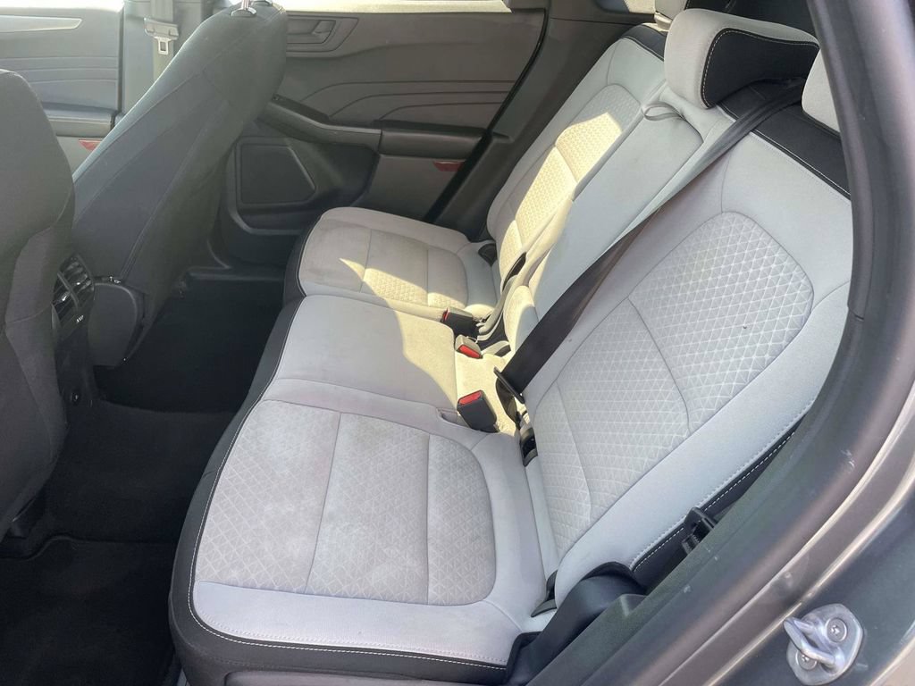 Certified 2024 Ford Escape Active w/ Cold Weather Package FWD image 12