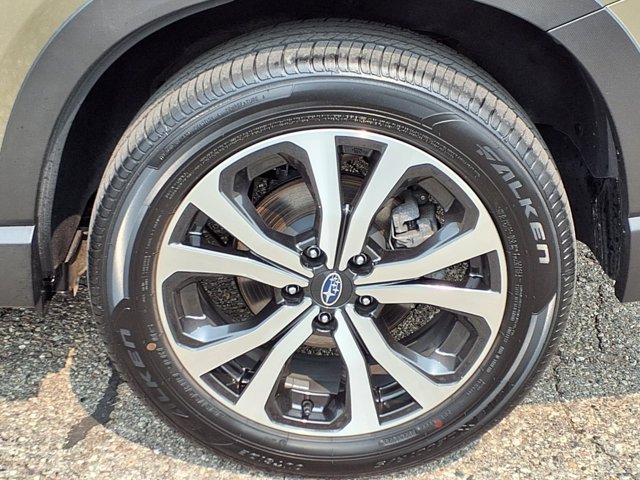 Used 2024 Subaru Forester Limited AWD/4WD image 32