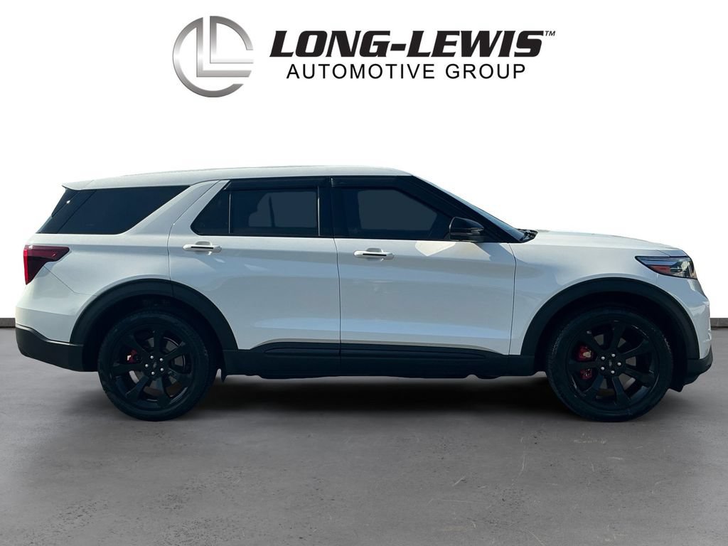 Certified 2022 Ford Explorer ST w/ Equipment Group 401A AWD/4WD image 8