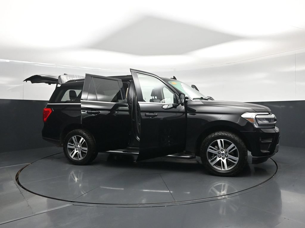 Certified 2023 Ford Expedition XLT AWD/4WD image 32