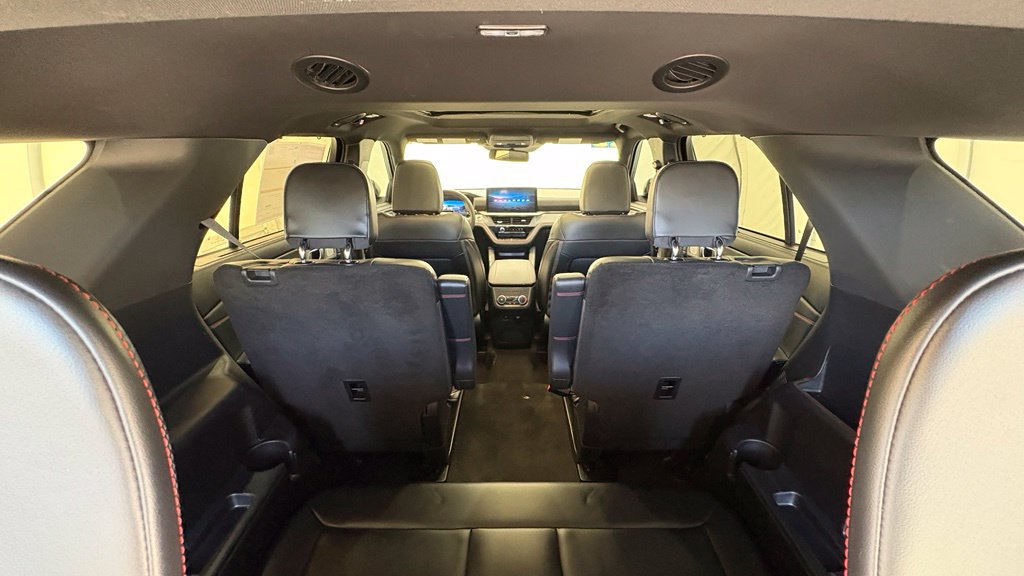Certified 2025 Ford Explorer ST AWD/4WD image 34